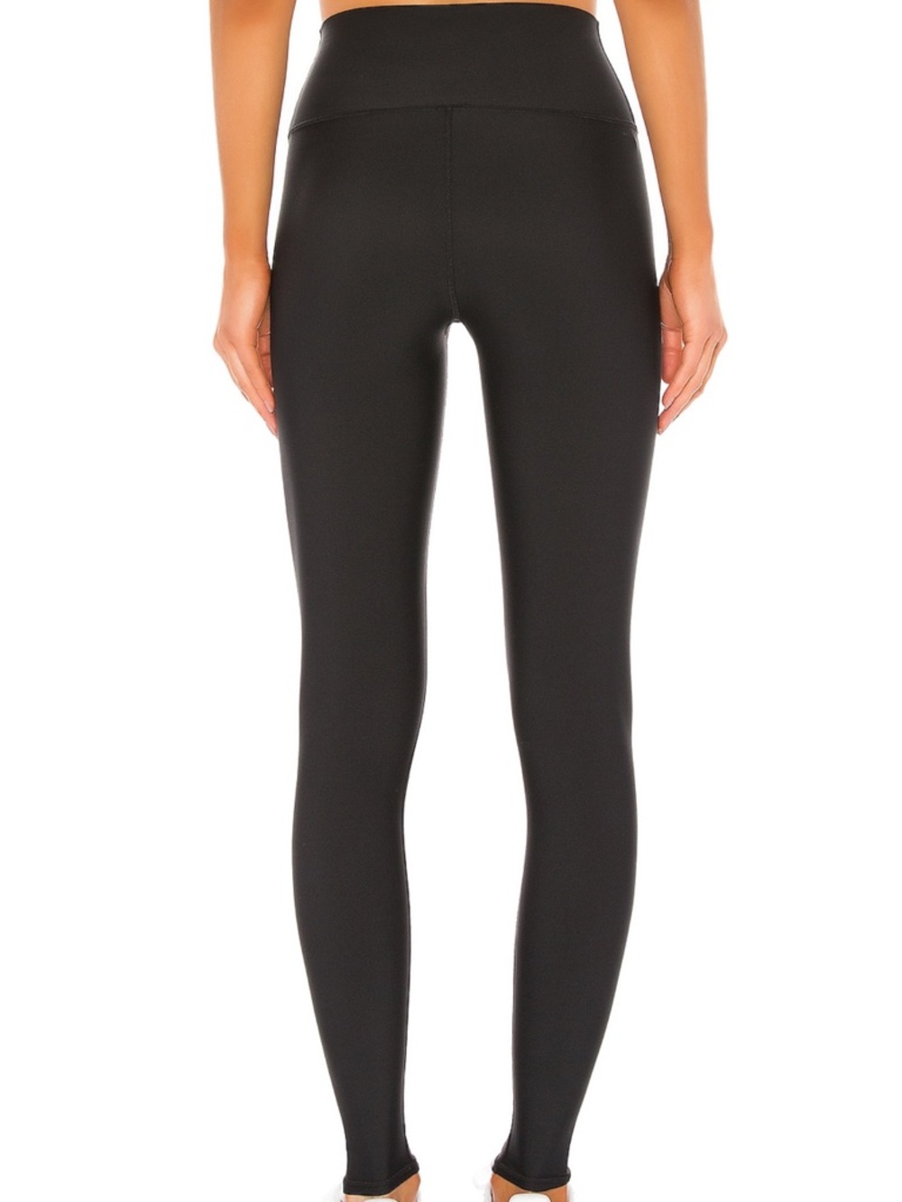 ALO Yoga High-Waist Legging in Black - Picture 2 of 3
